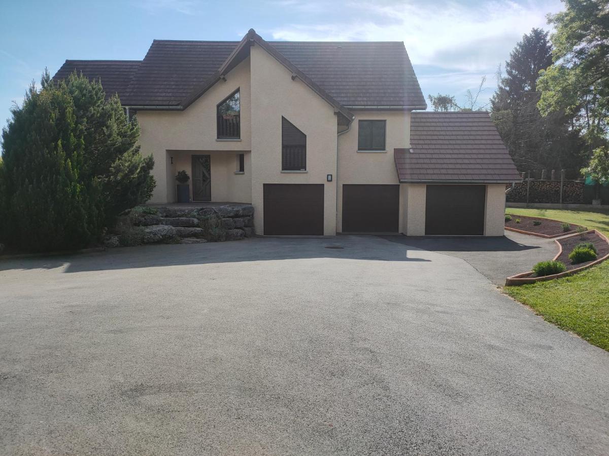 La Champagnolaise Villa Champagnole Exteriör bild