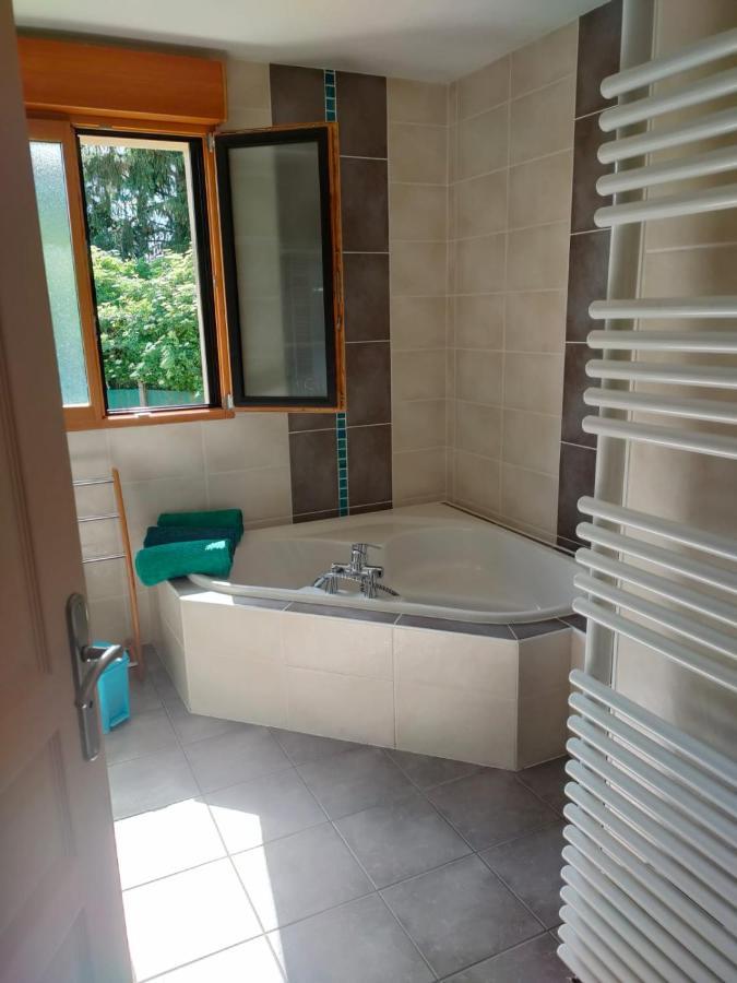 La Champagnolaise Villa Champagnole Exteriör bild